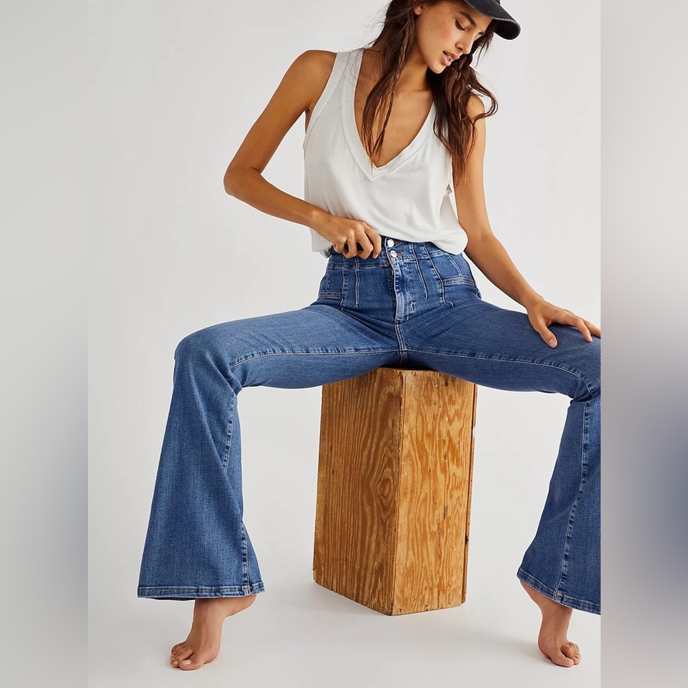 Free People We The Free High Rise Jayde Flare Jeans - Picture 5 of 16